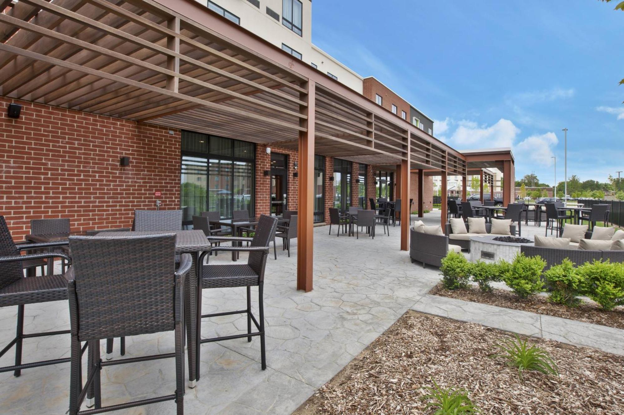 Courtyard By Marriott St. Joseph-Benton Harbor Hotel Eksteriør billede