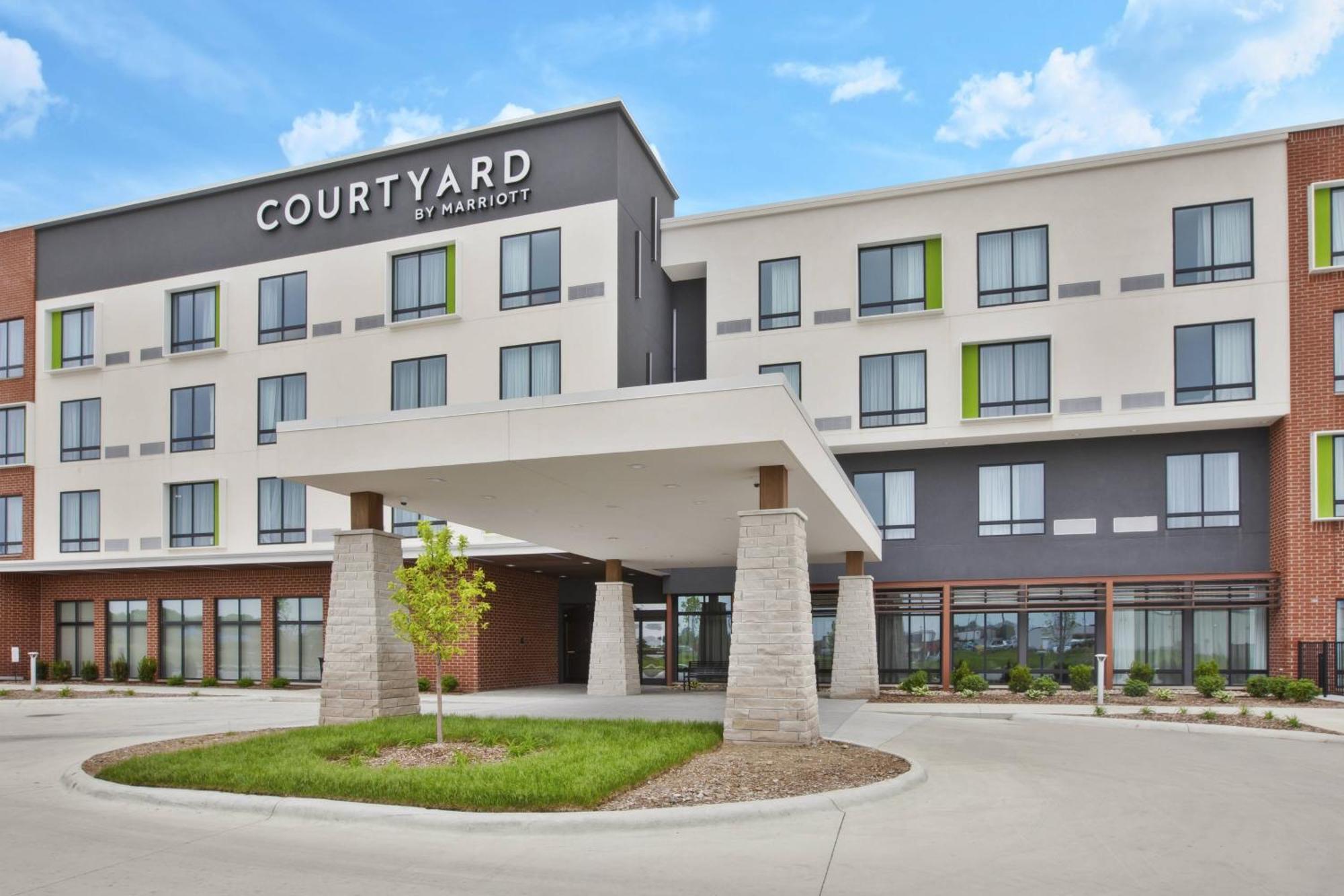 Courtyard By Marriott St. Joseph-Benton Harbor Hotel Eksteriør billede